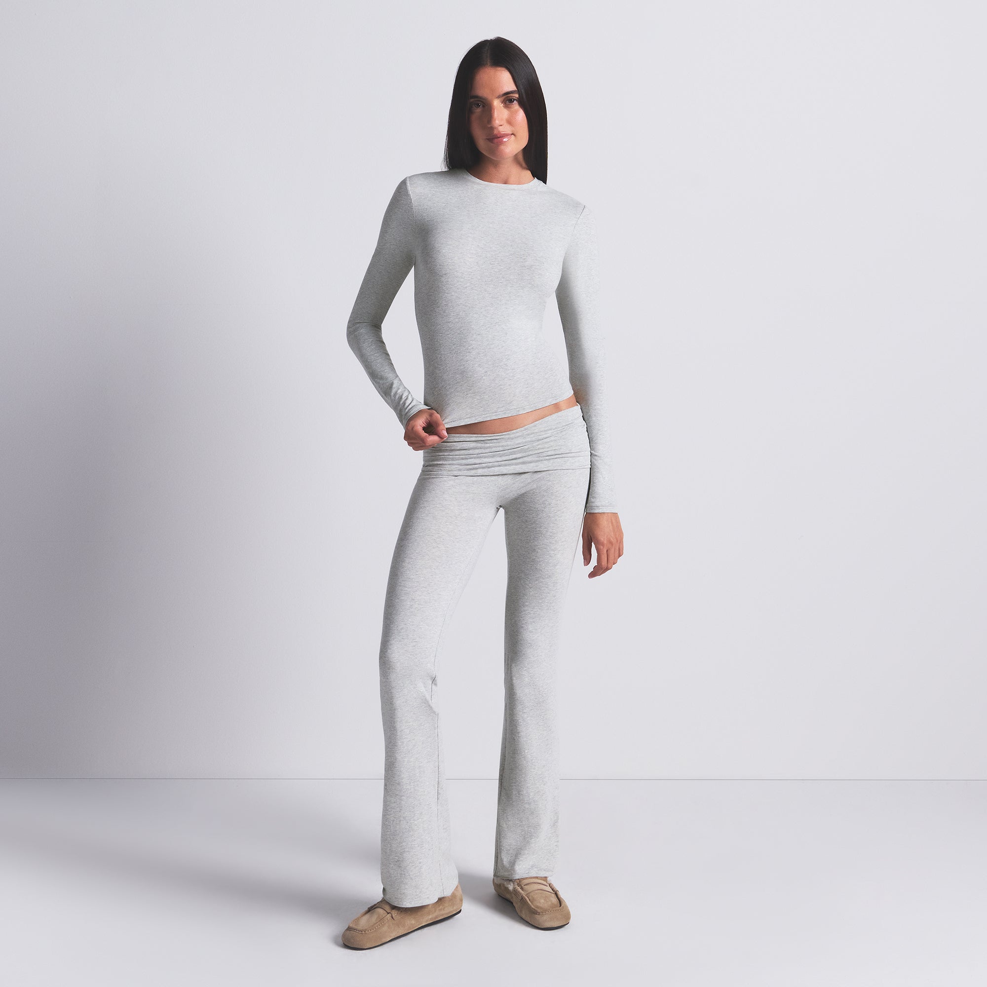 COTTON JERSEY LONG SLEEVE T-SHIRT | LIGHT HEATHER GREY