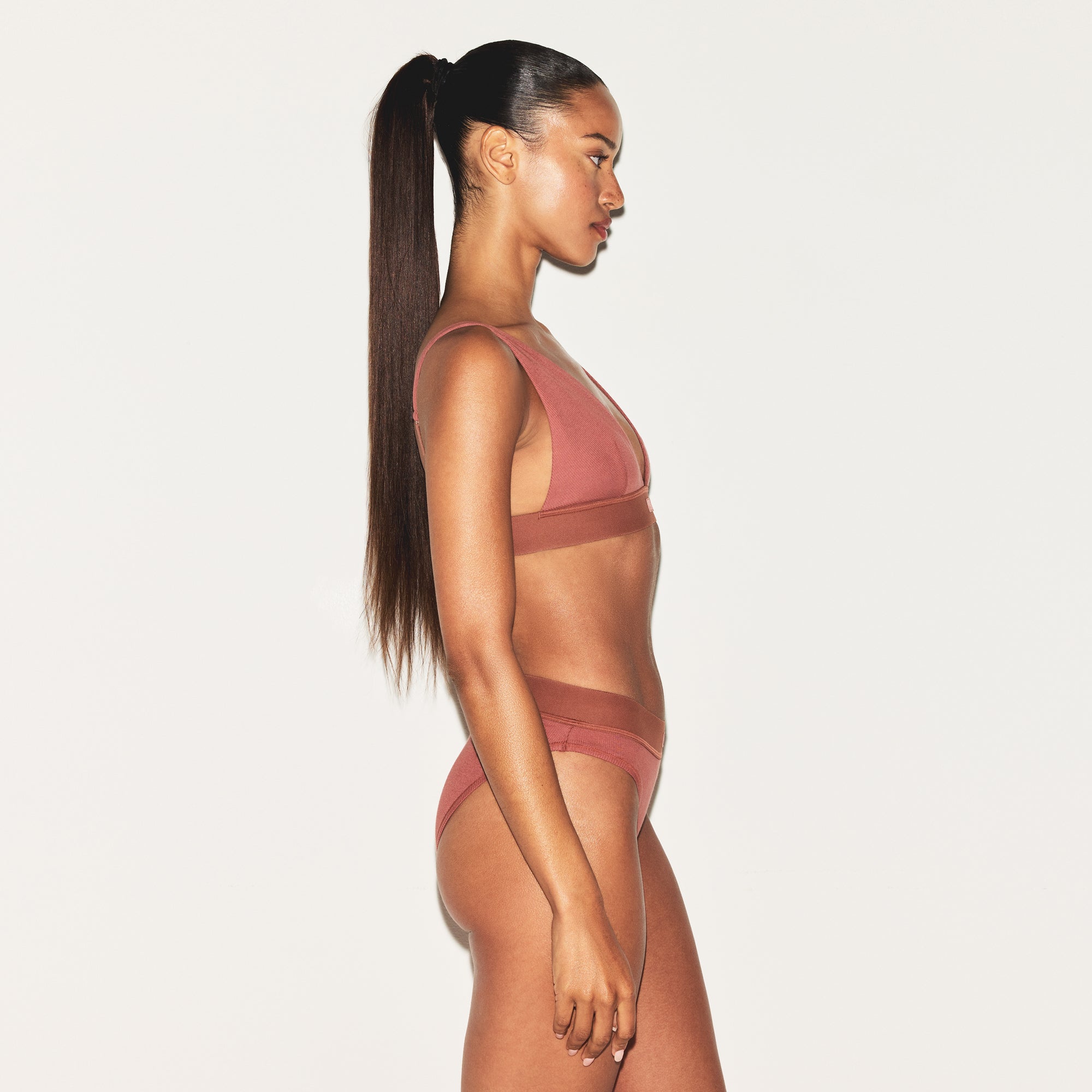COTTON RIB PLUNGE BRALETTE | REDWOOD