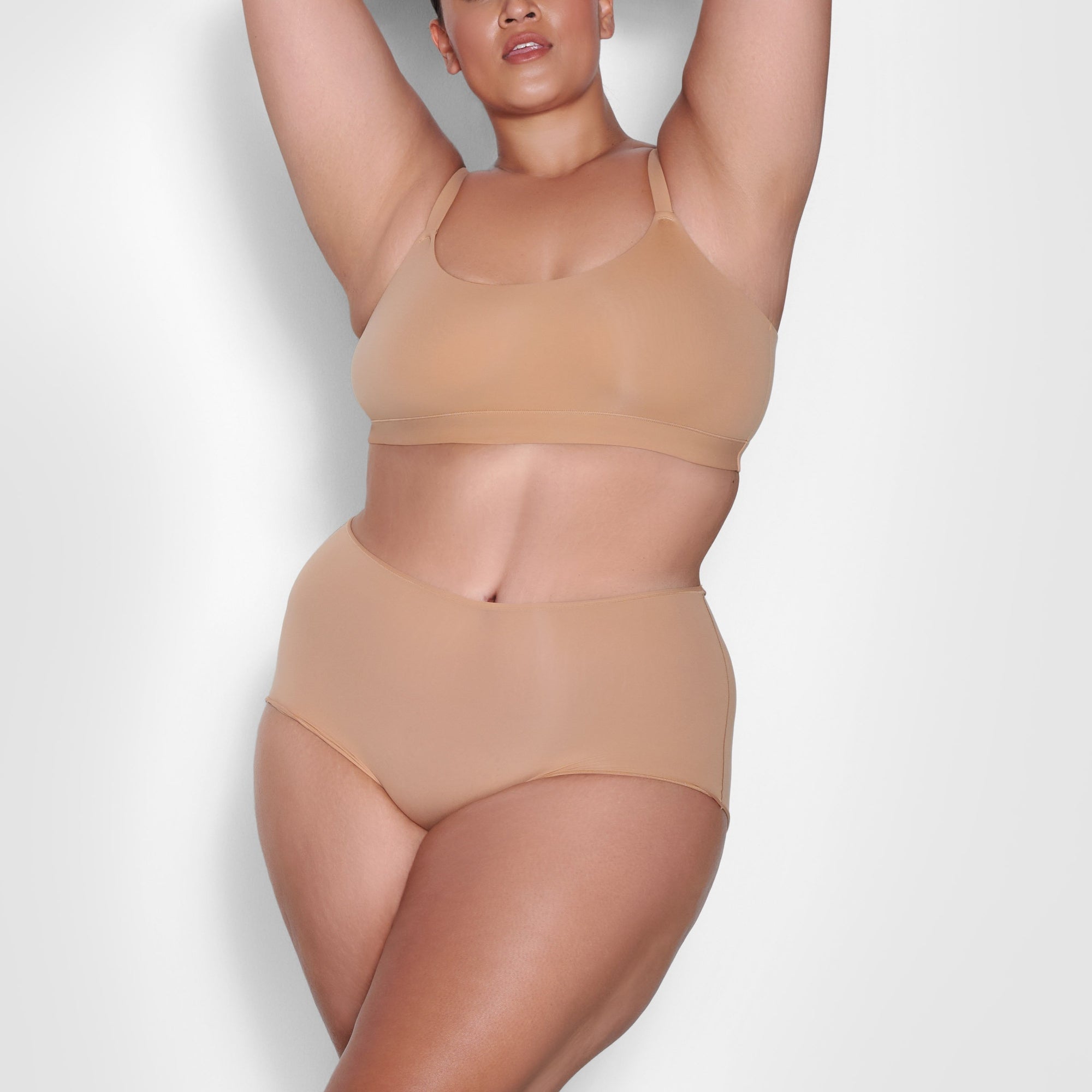 FITS EVERYBODY SCOOP BRALETTE | OCHRE