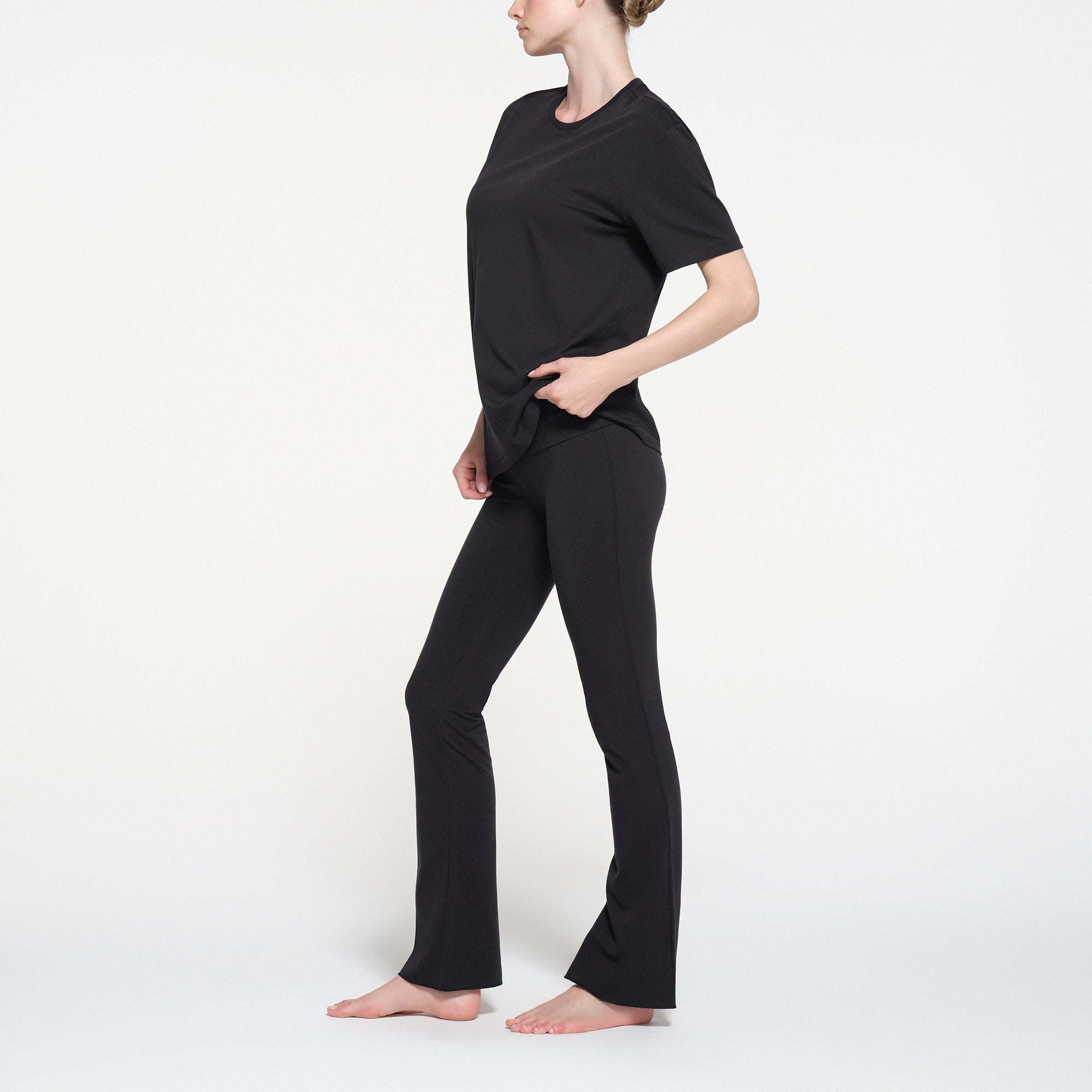 RELAXED TEES OVERSIZED LONG T-SHIRT | ONYX